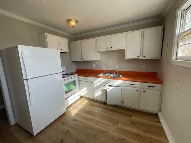 Photo - 2716 Galts Mill Rd (Madison Heights, VA) Apartment