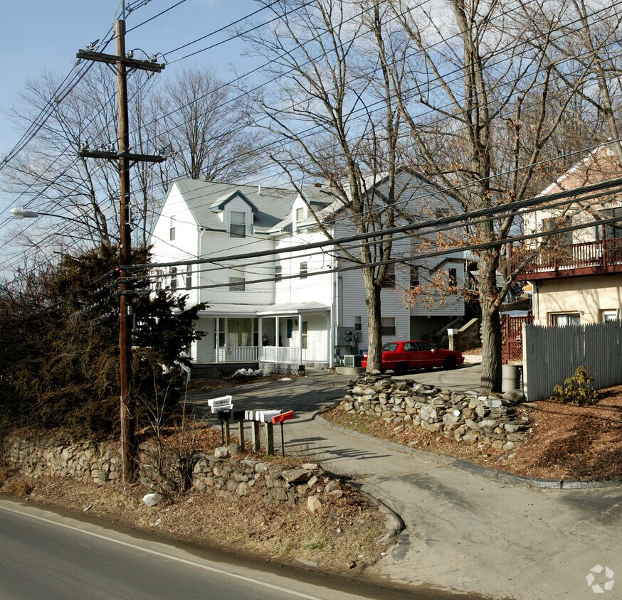 227 W Town St, Norwich, CT 06360 Apartments in Norwich, CT