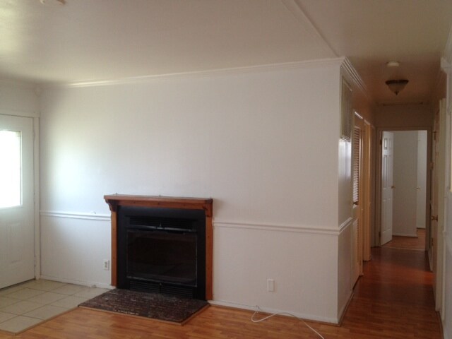 Building Photo - 3301 Winton Ave