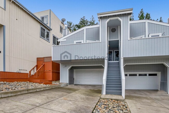 Building Photo - 428 Lewis Ln