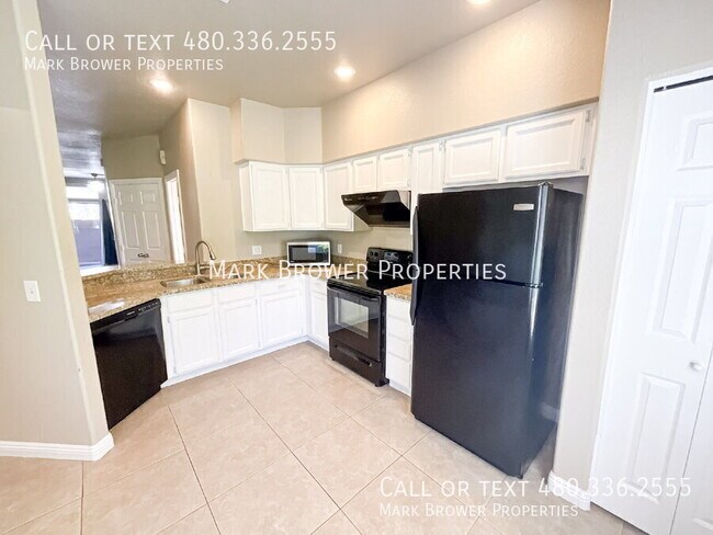 Photo - 500 N Roosevelt Ave House