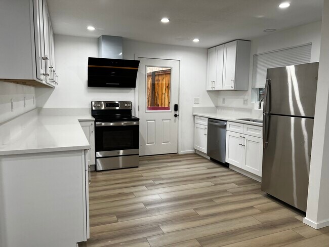 Foto del edificio - 7943 SW 17th Ave