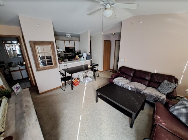Foto del edificio - 1551 W Crystal Rock Ct