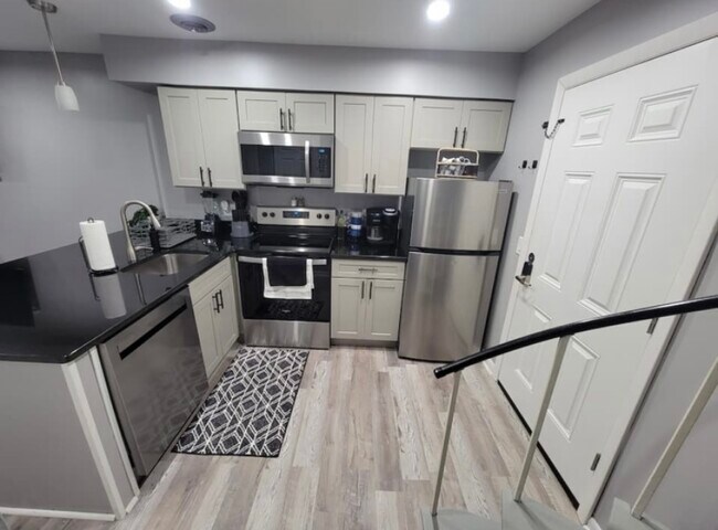 Foto del edificio - 104 127th St