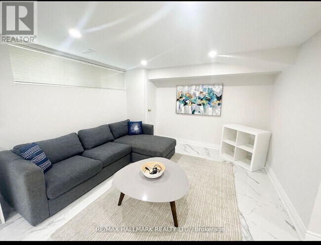 Photo du bâtiment - 198 Maxome Ave