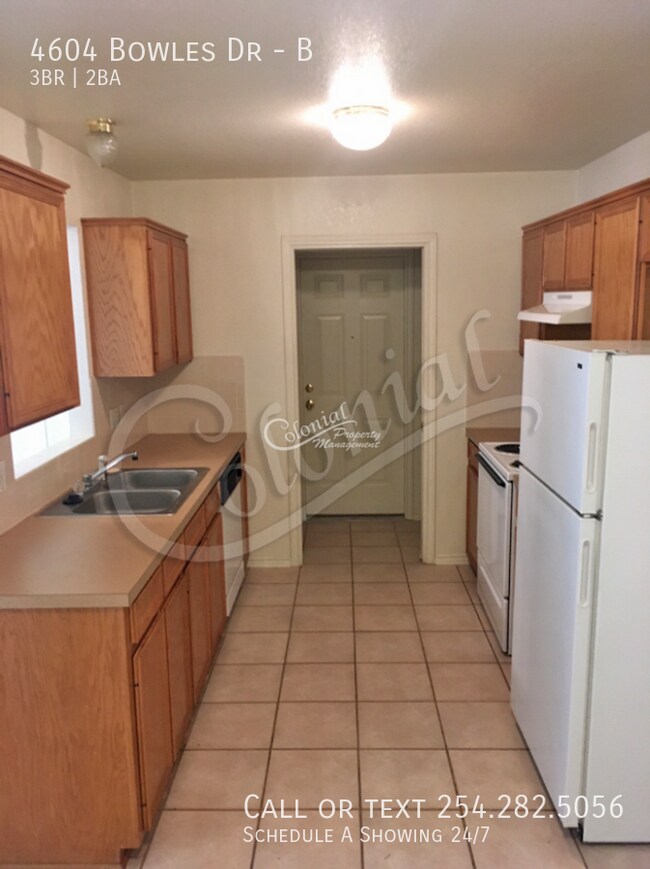 Foto del edificio - 4604 Bowles Dr