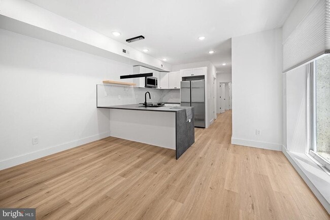 Foto del edificio - 3216 W Diamond St