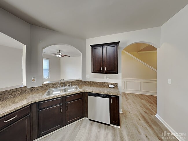 Building Photo - 37 Longleaf Cir