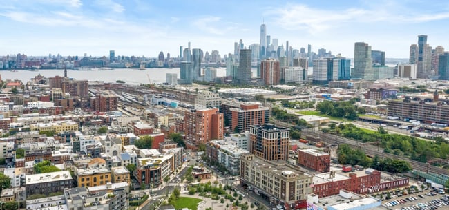 Foto del edificio - The Cliffs Lofts