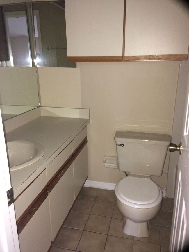Foto del edificio - 2 br, 2 bath House - 630 STEAMBOAT COURT, ...