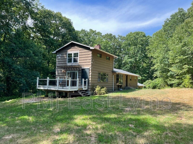 Primary Photo - 45 Douglas Ln