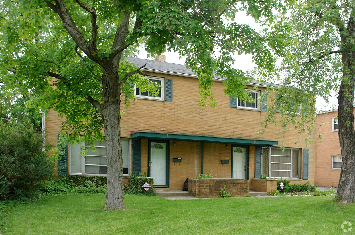 Building Photo - 156-158 Highfield Dr