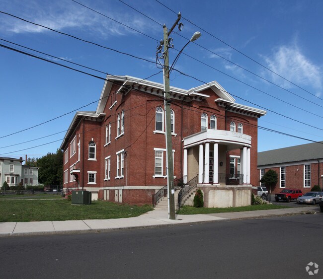 111 Franklin Sq, New Britain, CT 06051 Apartments New Britain, CT