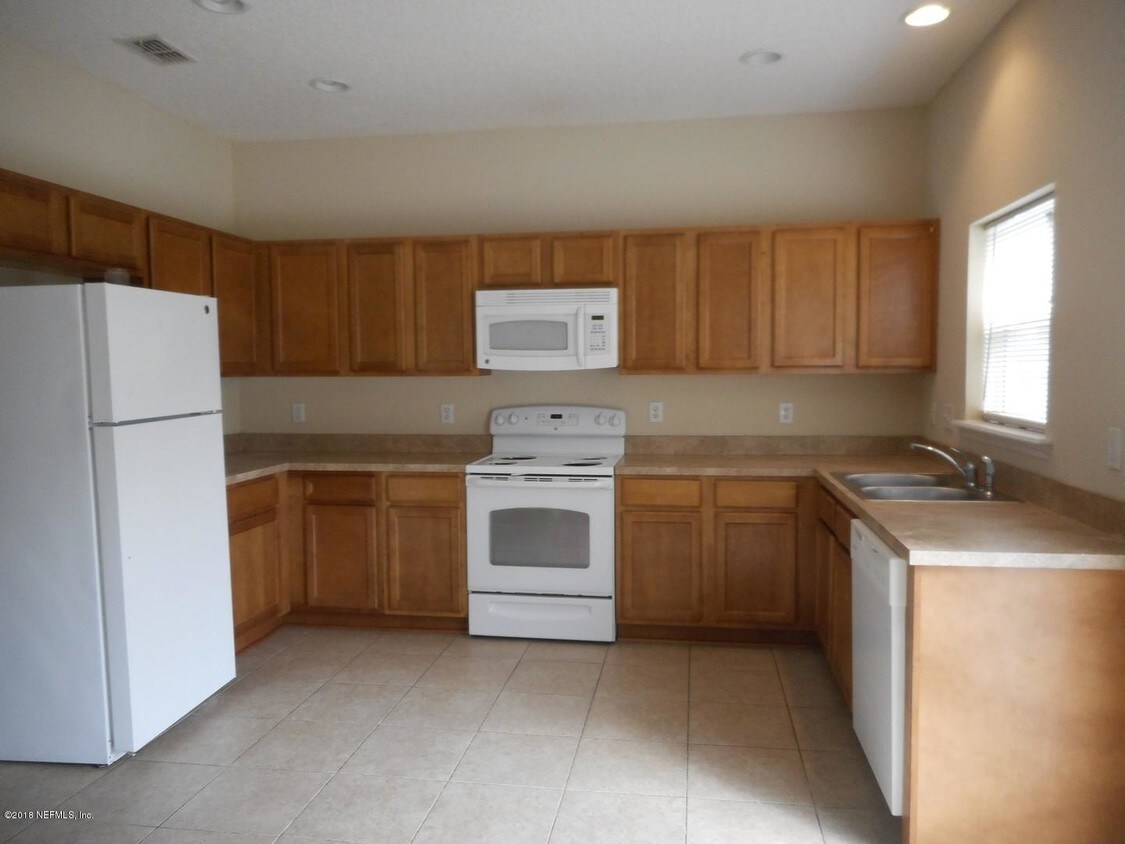 Foto principal - 6324 Kimberly Ln