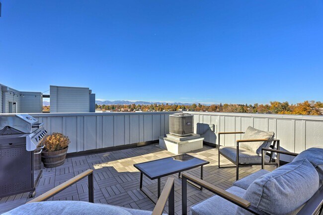 Building Photo - 3101 W 47th Ave