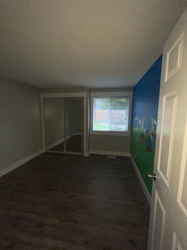 Foto del edificio - Newly Remodeled and updated Home near Fann...