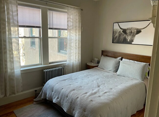 Foto del edificio - 175 Winthrop Rd
