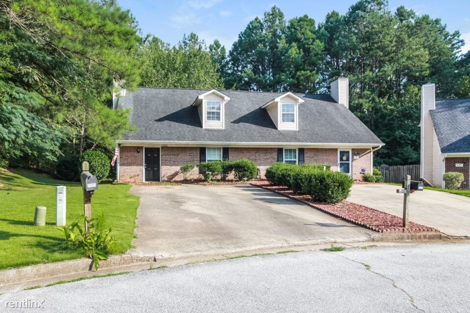 2393 Leeward Ct, Lithia Springs, GA 30122 House for Rent in Lithia