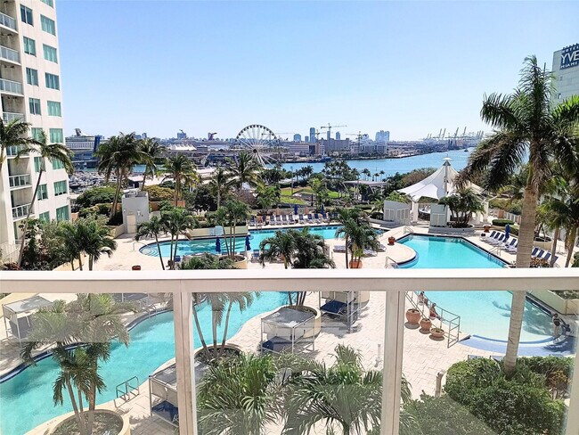 Foto del edificio - 253 NE 2nd St