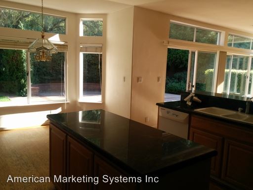Building Photo - 63 Grado Ct