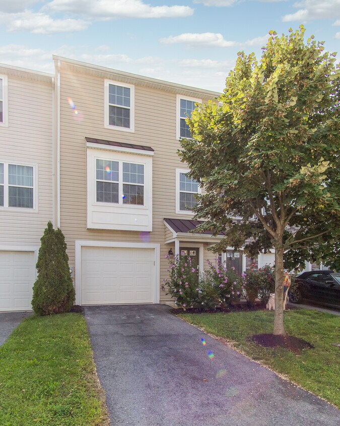 24 Carmody Ln, Martinsburg, WV 25404 House Rental in Martinsburg, WV