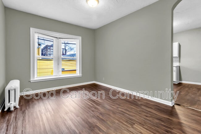 Building Photo - 135 Elmwood Ave