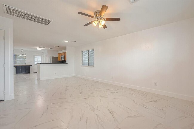 Building Photo - 20939 Young Meadows Way