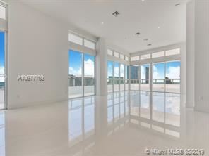 Building Photo - 1080 Brickell Ave