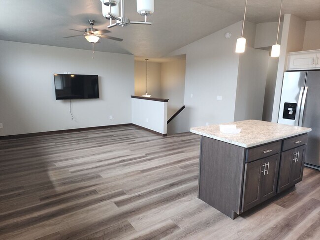 Foto del edificio - Three bedroom three bathroom house