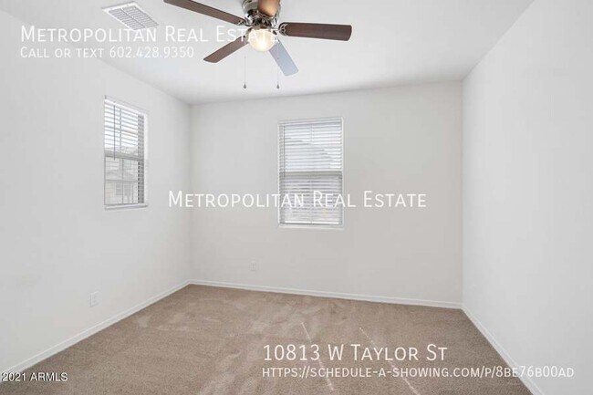Foto del edificio - 10813 W Taylor St
