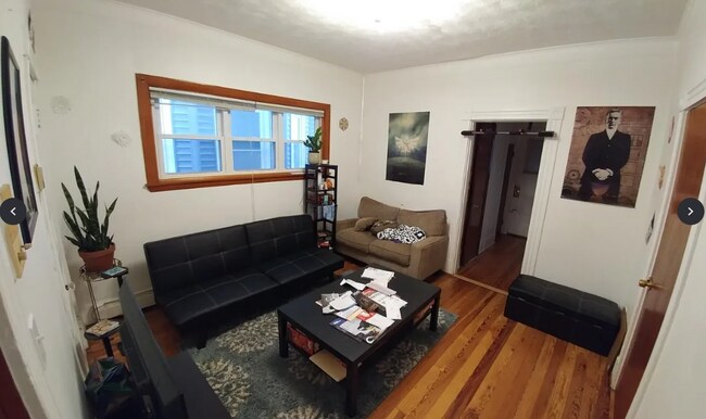 Foto del edificio - 24 Hardwick St