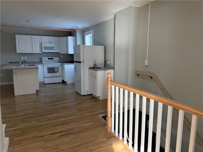 Foto del edificio - 123 W Market St