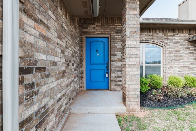 Foto del edificio - 4701 Apatite Bluff Dr