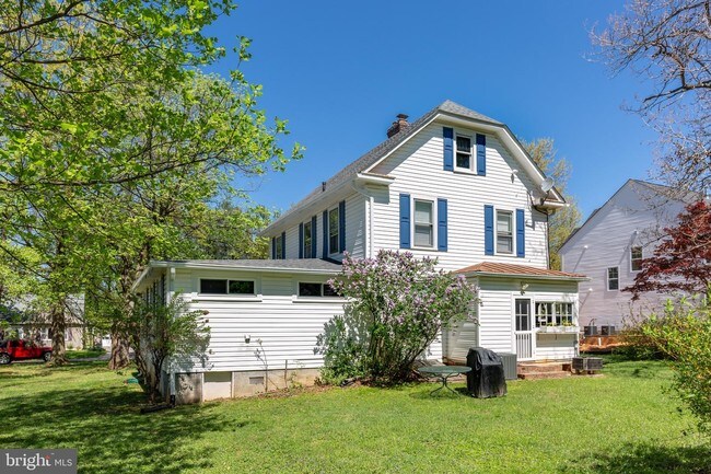 Building Photo - 17 Belleview Ave