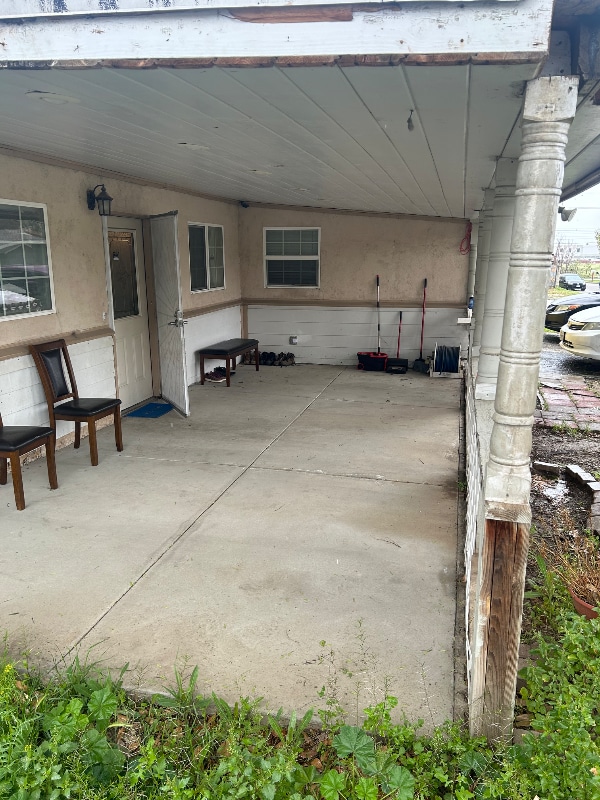 Building Photo - 3490 Burl Dr