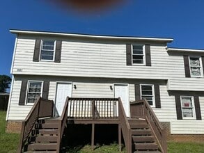 Building Photo - 1508 Holly Hill St