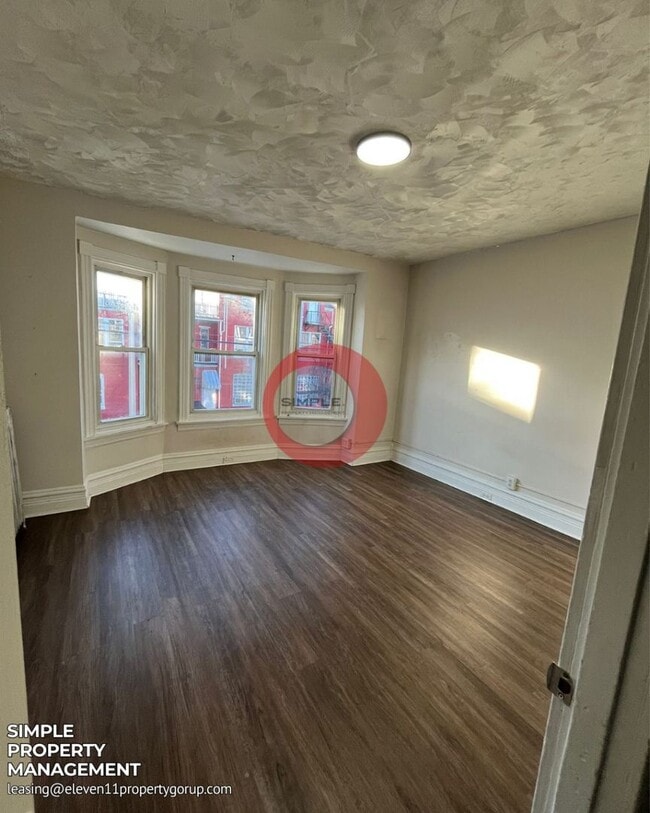 Foto del edificio - 355 N 2nd St