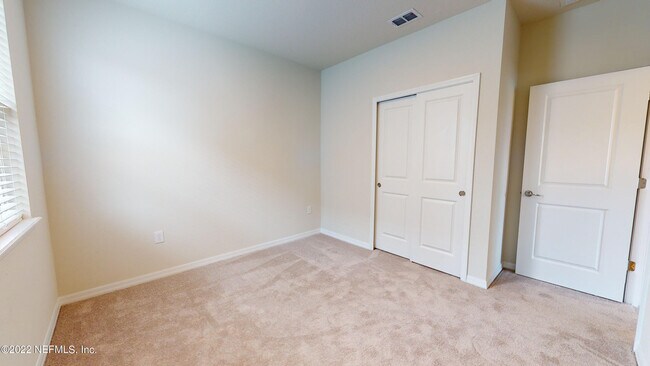 Building Photo - 12444 Coach Light Dr