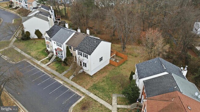 Foto del edificio - 5927 Wild Brook Ct