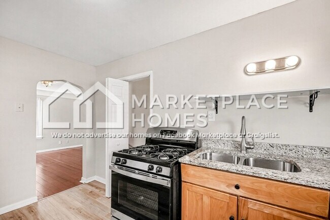 Foto del edificio - 8212 Timken Ave