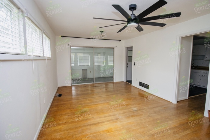 Foto del edificio - 3 Bedroom, 2 Bath - Minutes from Ft. Jacks...