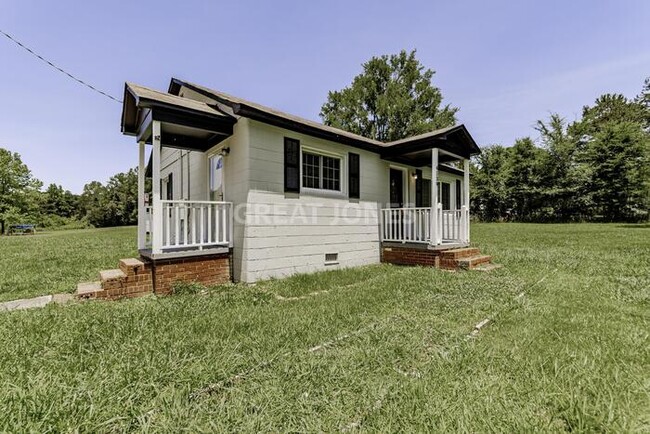 Building Photo - 4139 Pageland Hwy
