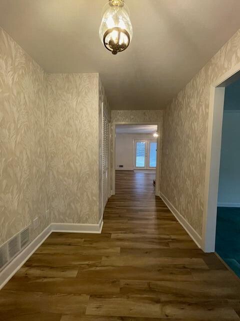 Foto del edificio - 1527 Alpine Dr