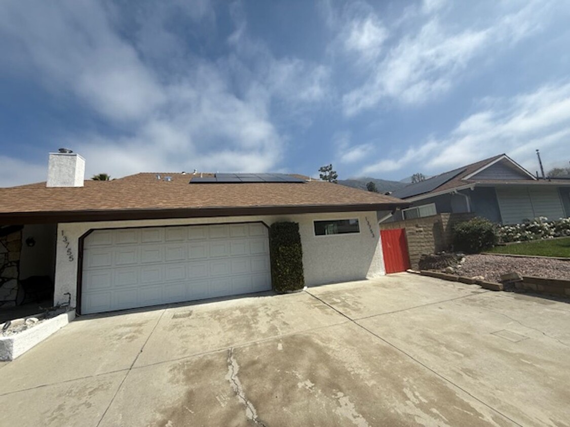 Foto principal - ADU 2 Bedroom for Rent in Sylmar!