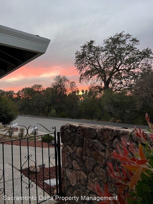Foto del edificio - 4 br, 2 bath House - 1111 Marlin Drive