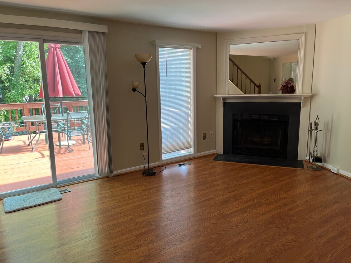 11251 Silentwood Ln, Reston, VA 20191 Townhome Rentals in Reston VA