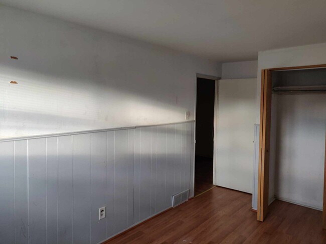 Building Photo - 1429 N 12th St