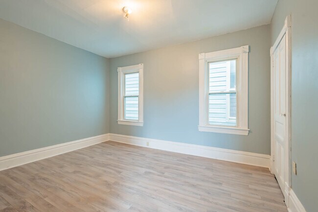 Foto del edificio - 5311 Broad St