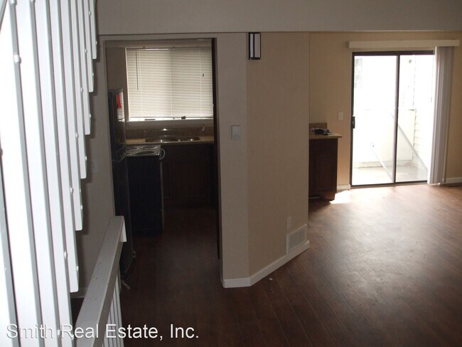 Foto del edificio - 2 br, 2 bath House - 28 "C" S Nome