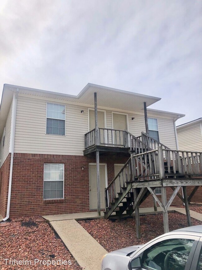 Building Photo - 585 Dexter Dr